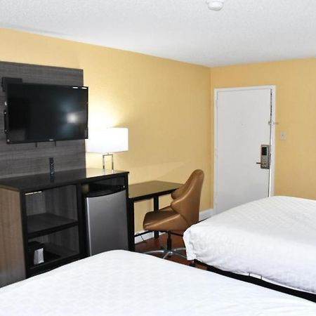 Motel Baymont By Wyndham Macon I-75 Extérieur photo