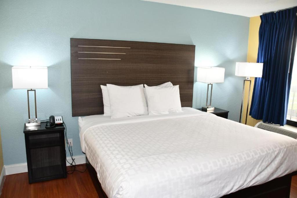 Motel Baymont By Wyndham Macon I-75 Extérieur photo